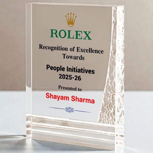 cut-pattern-acrylic-trophy